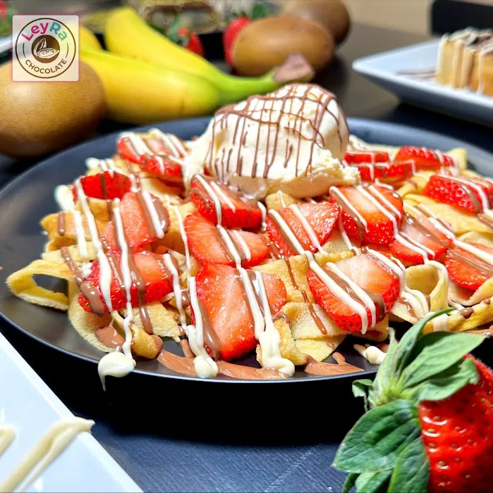 LeyRa Chocolate Crepe & Waffle & Milkshake Picture 2