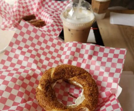 Corner Cafe & Restaurant