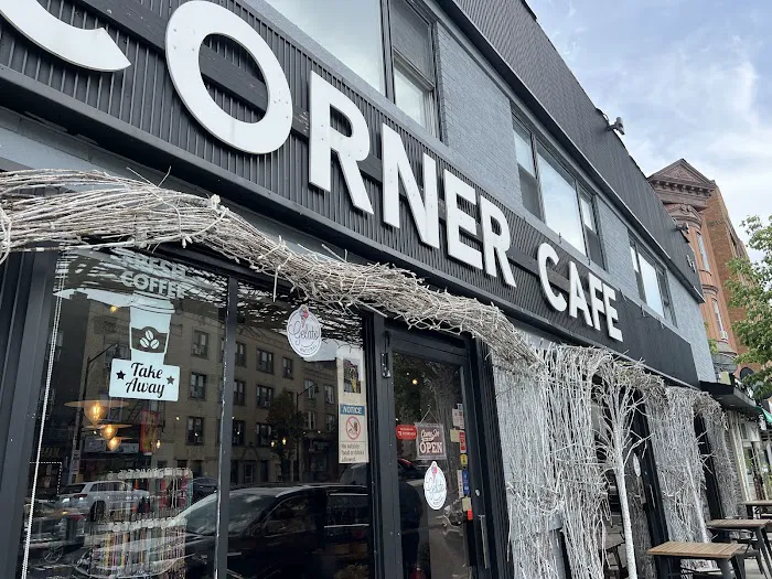 Corner Cafe & Restaurant Picture 7
