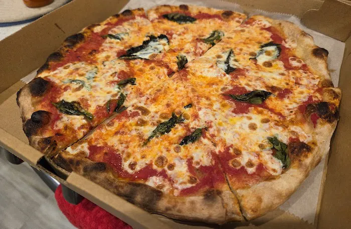 Napoli Wood Fired Pizza & Bakery Picture 4