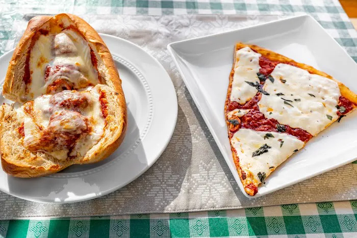 Donnagio's Pizzeria Picture 9