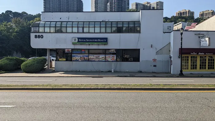 Rivermart Deli Picture 5