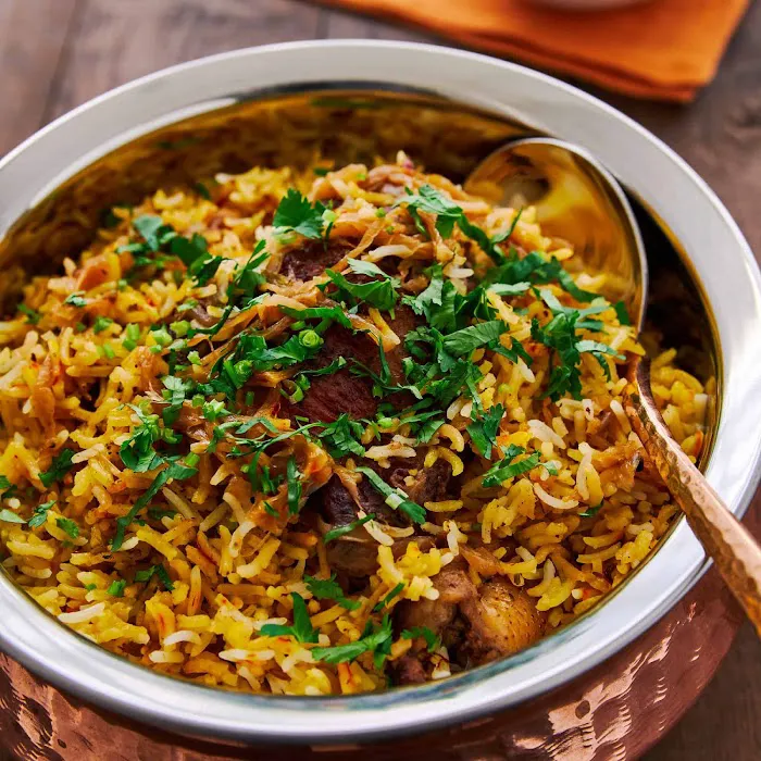7 Sis 1 Bro Indian Kitchen Picture 8