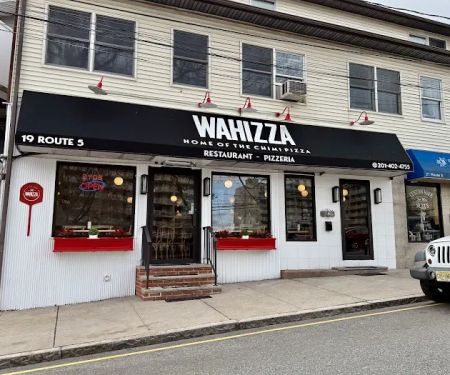 Wahizza Pizzeria (Dominican-Italian ) Restaurant