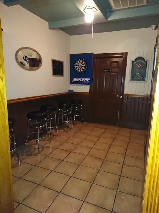 Club House Cafe Picture 8
