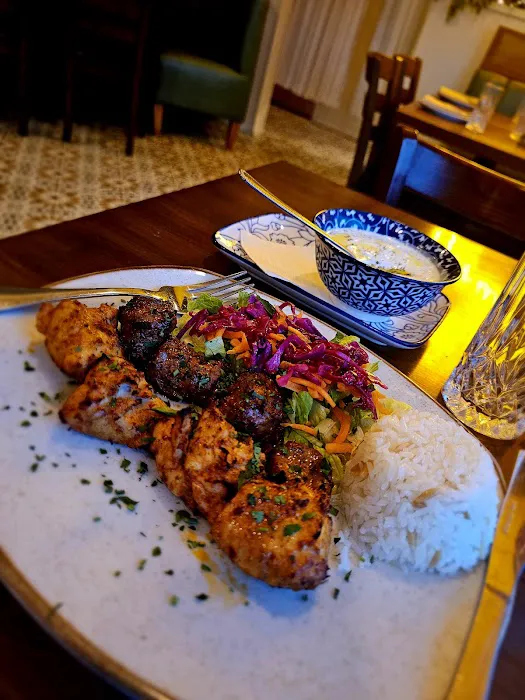 Cinar Turkish Restaurant 1 Picture 5