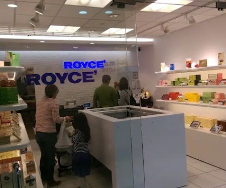 ROYCE' Chocolate at Mitsuwa Marketplace in Edgewater