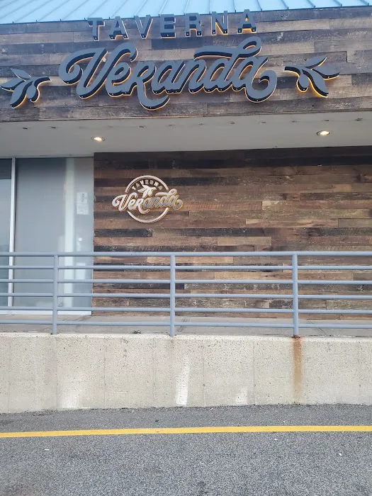 Taverna Veranda Picture 7