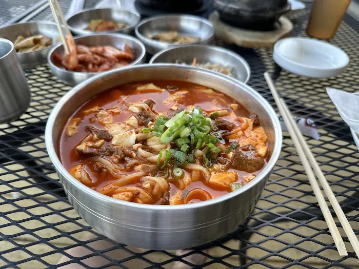 EDGEWATER SGD TOFU & BBQ Picture 10