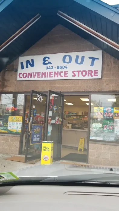 In & Out Deli Picture 1