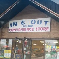 In & Out Deli ico