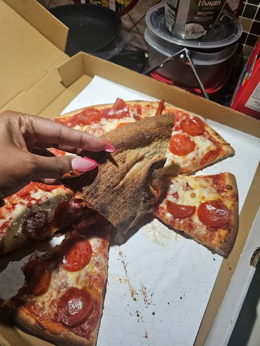 Angelina's Pizza & Restaurant Picture 9