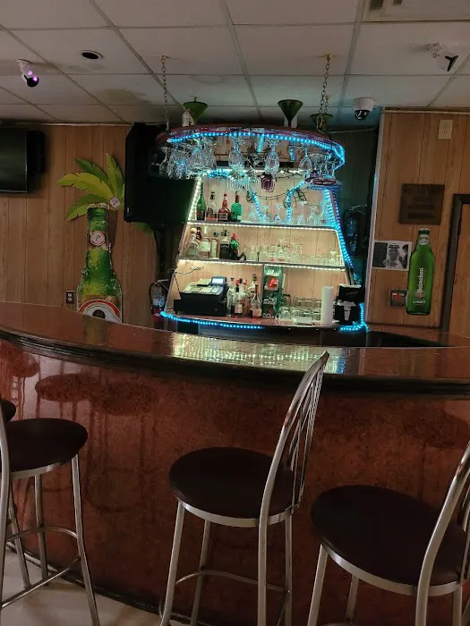 JB Liquor & Bar Picture 8
