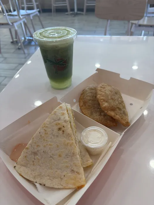 Tropical Juice Bar Picture 6