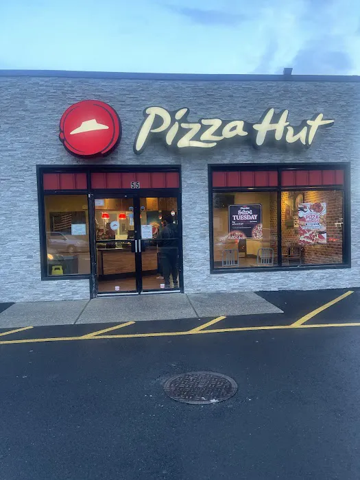 Pizza Hut Picture 1