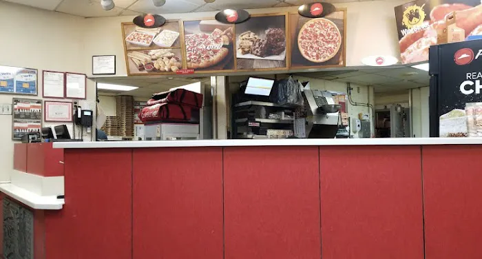 Pizza Hut Picture 6