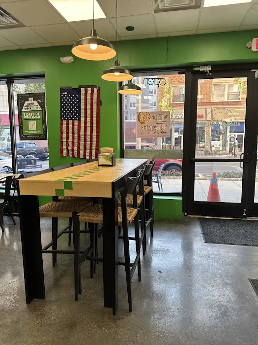 Salad House Picture 6