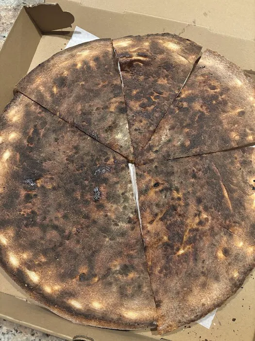 Sarge's Boulevard Pizza Picture 4
