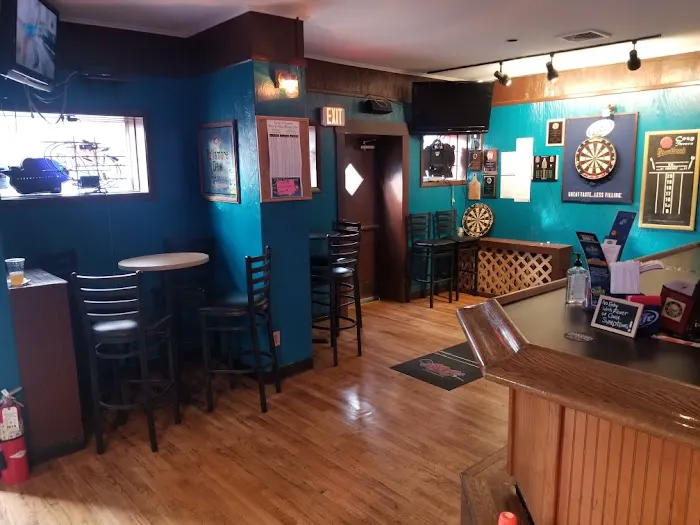 Cozy Tavern Picture 2