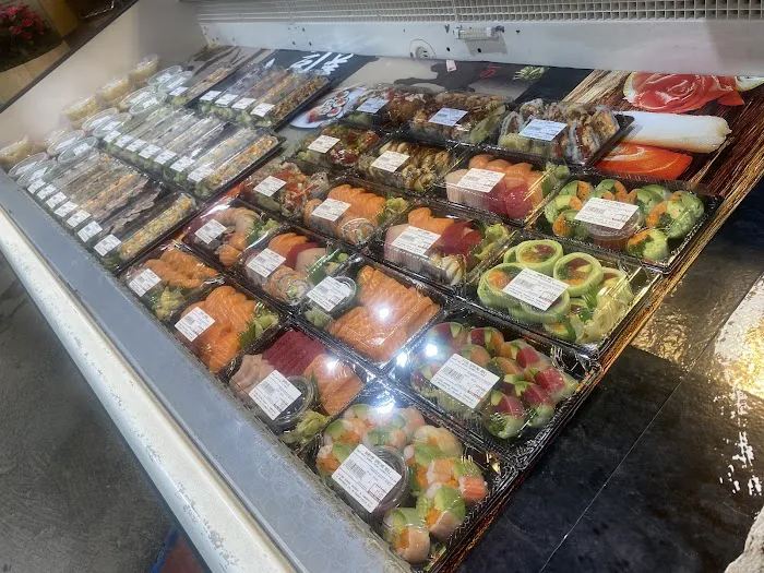 Ding Dong sushi Picture 3