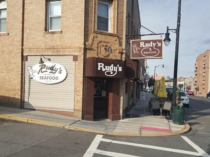 Rudy's Picture 5