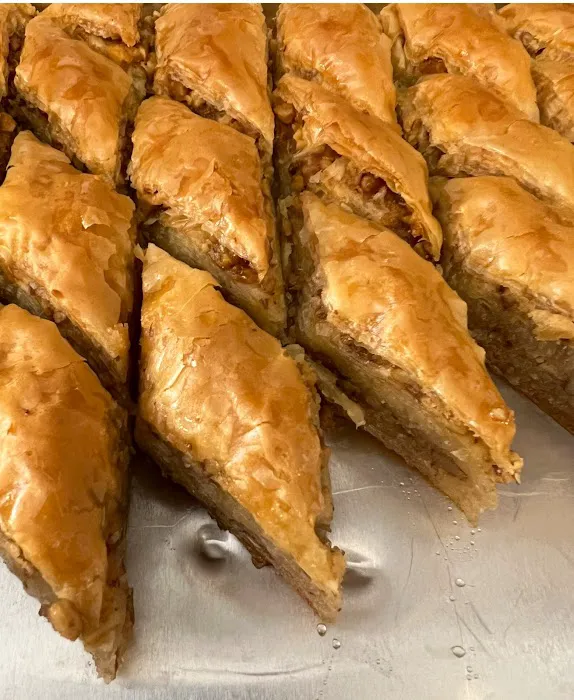 Güllüoğlu Baklava & Cafe Picture 8