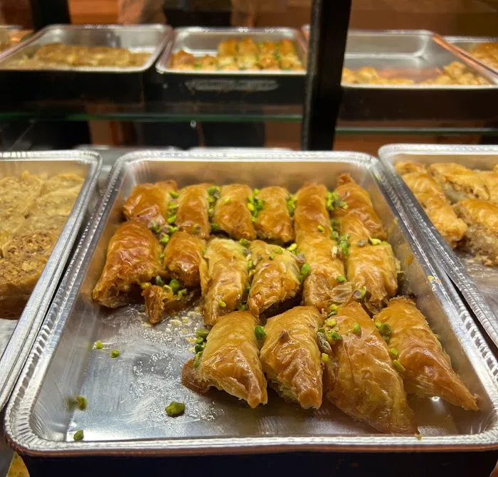 Güllüoğlu Baklava & Cafe Picture 10