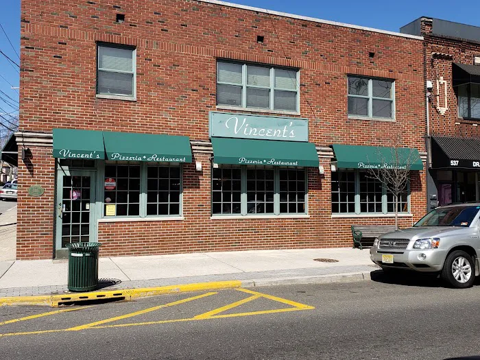 Vincent’s Pizzeria & Restaurant Picture 5