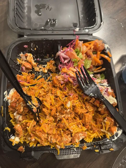 Blazin Chicken & Gyro Hackensack Picture 9