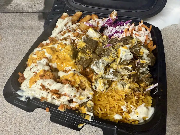 Blazin Chicken & Gyro Hackensack Picture 7