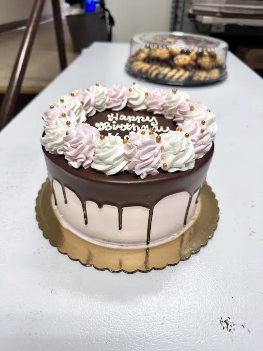 Hackensack Pastry Shop Picture 5