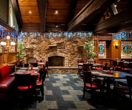 Coach House Diner