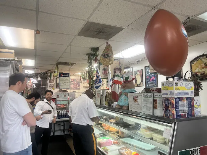 Cosmo's Italian Salumeria Picture 8