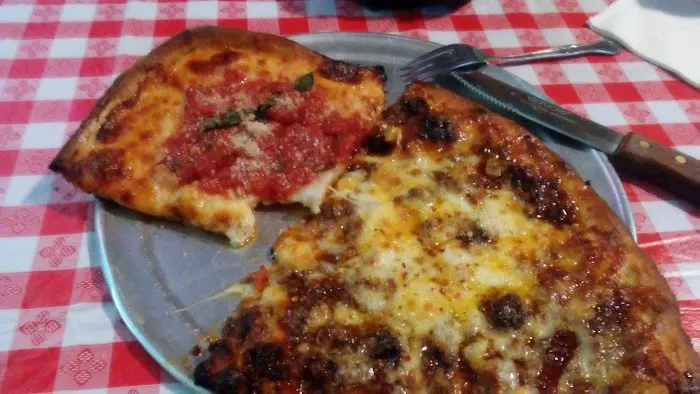 Late Nite Hackensack Pizza & Steak Picture 1
