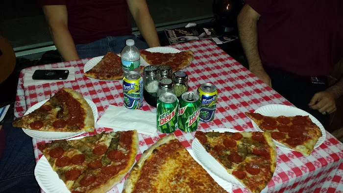 Late Nite Hackensack Pizza & Steak Picture 7