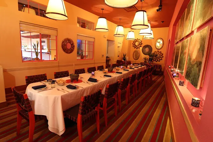 Rosa Mexicano Picture 3