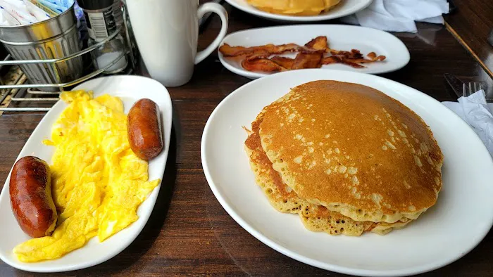 Fairmount Eats Picture 4