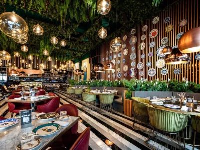 Discovering Middle Eastern Restaurants That Integrate Modern Techniques Into Authentic Dishes