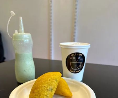 Lulu Cafe Boutique