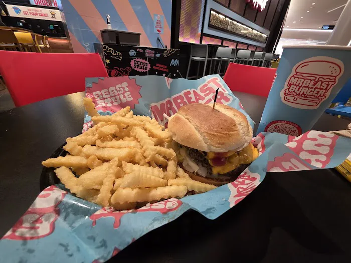 MrBeast Burger Picture 2