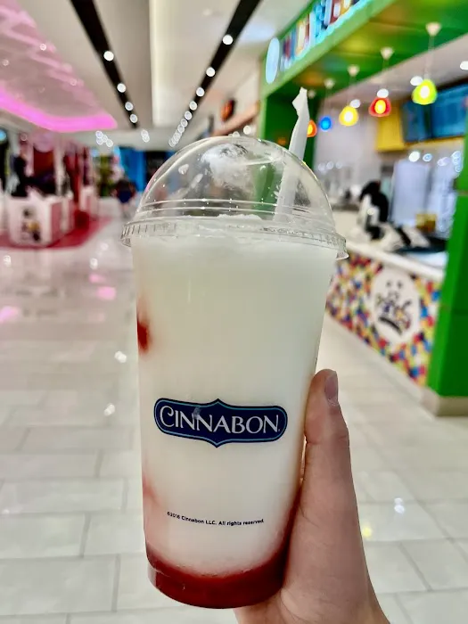 Cinnabon Picture 5
