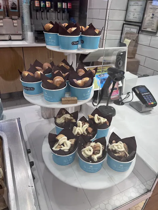 Cinnabon Picture 10