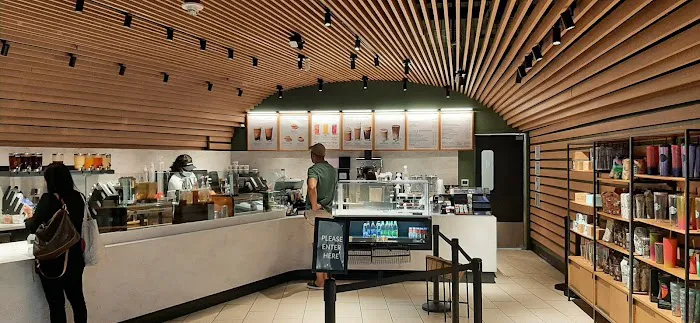 Starbucks Picture 3