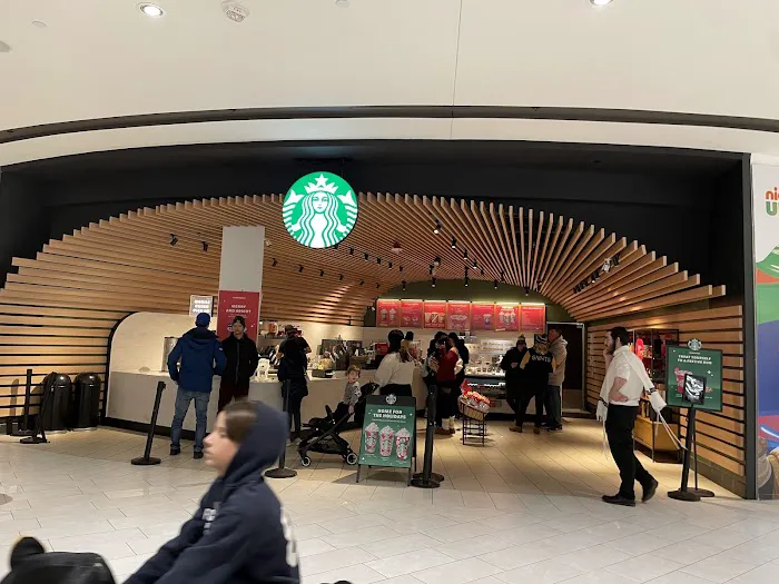 Starbucks Picture 9