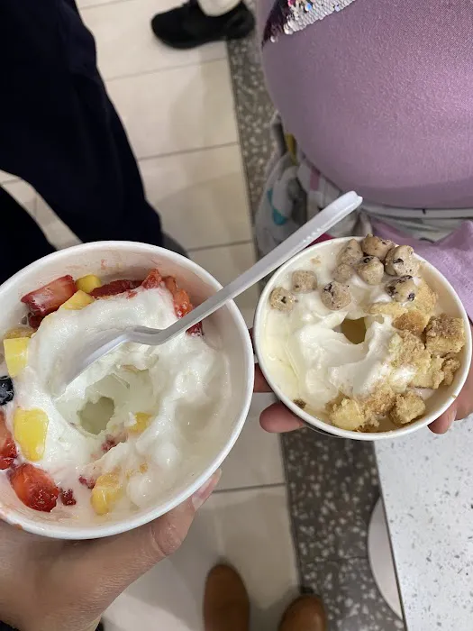 Red Mango Picture 8