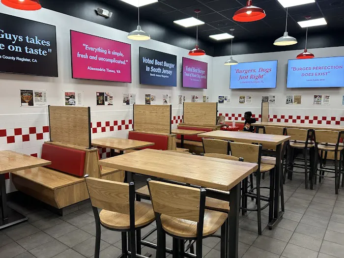 Five Guys Picture 2