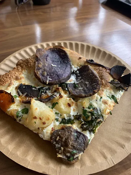 Best Pizza Picture 6