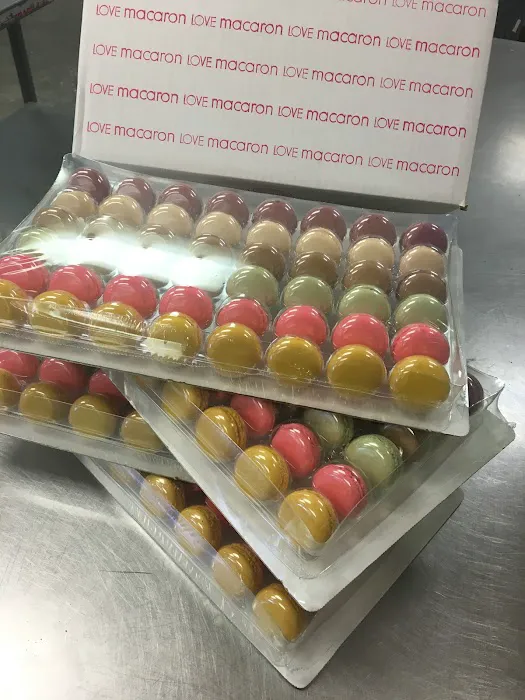 Mad Mac Macaron Picture 4