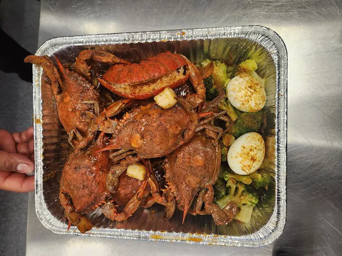 Vreeland Ave Seafood Restaurant Picture 9