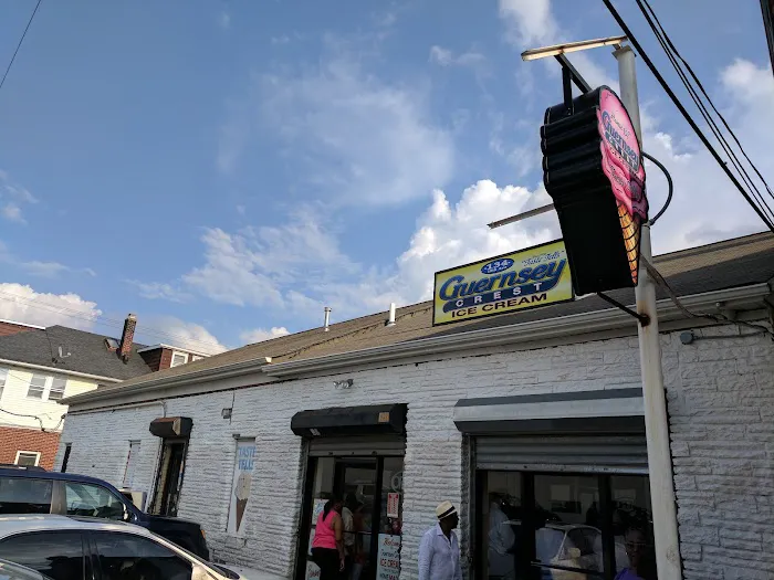 Guernsey Crest Ice Cream Co Picture 3